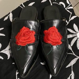Black mules with Roses